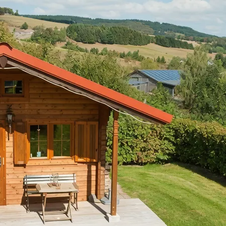 Gemütliches Blockhaus auf Schönem Campingplatz