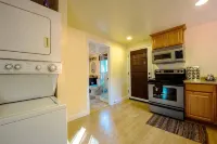 Mankas Barrel Room Cottage located in the hidden gem of Suisun Valley, CA - 3-Star