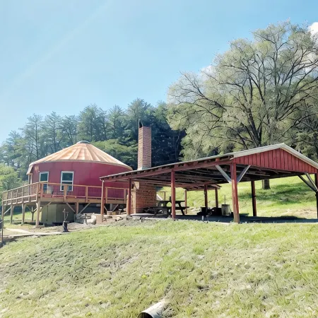 Yurt at Stillhouse Farm *Wifi *Creek *Private *Less than 5 miles from VMI + W&L