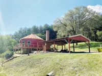 Yurt at Stillhouse Farm *Wifi *Creek *Private *Less than 5 miles from VMI + W&L - 3-Sterne