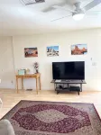Cozy, Comfortable, Quiet, Private Apartment