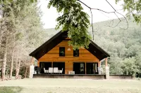 The Cabin at Slate Run - 3성급