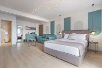 9 Luxury Rooms