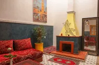 Riad Seven Doors