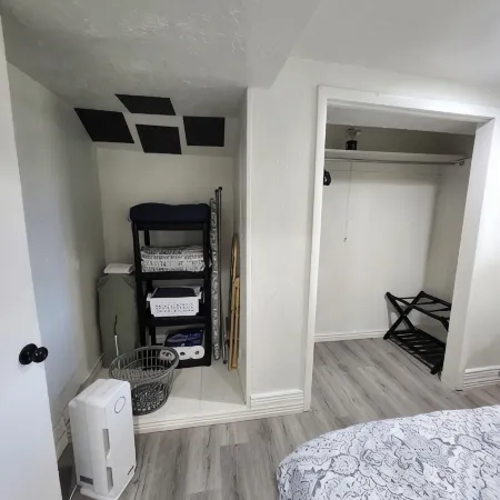 Spacious & Modern Guest Apartment with Private Entrance Hotels in Cache County