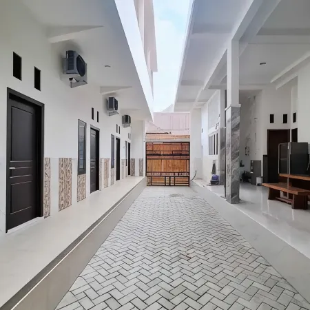 Surya Living RedPartner near Suncity Mall Madiun