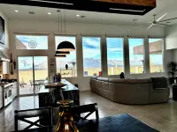 Large 3 bed, 3 bath Tucson house with pool, jacuzzi and amazing Mountains Views - Jacuzzi
