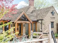 Wild Thyme & Honey Hotels in Driffield