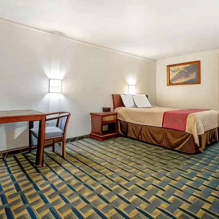 Hilliard Motor Lodge