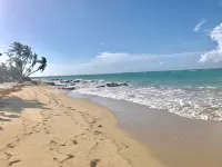 Ocean view penthouse, beach access. Beautiful private rooftop apartment - Apartments