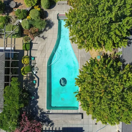 Experience Limerick Lane Cellars at our Vineyard Farmstay Retreat in Healdsburg