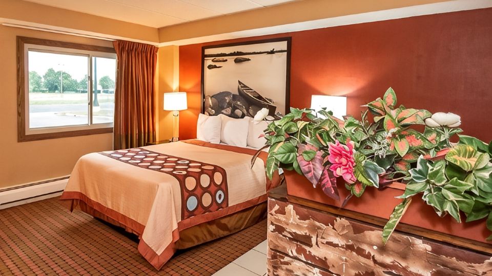 Super 8 by Wyndham Brooklyn Center/Mpls