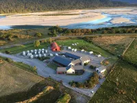 Haast River Motels & Holiday Park - Homestays