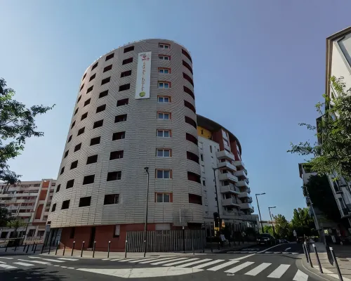 Appart-Hôtel Mer & Golf City Perpignan Centre Hotels in Perpignan