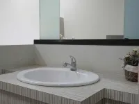 Dparagon Kalijudan Hotels in Mulyorejo