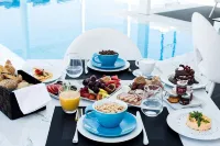Crystal Villas & Suites - breakfast