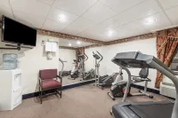 Days Inn & Suites by Wyndham Youngstown / Girard Ohio - Fitnessstudio