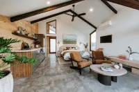 Oak Studio as Featured in Grand Designs Magazine - balcone
