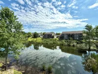 Newly Renovated Modern 2 Bedroom Condo - Alojamientos