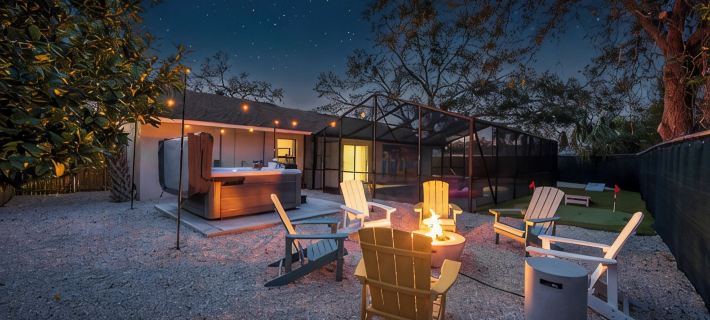 2 mi to Img, Heated Salt Pool, Hot Tub, Game Room, Putting Green Hotels in Bradenton