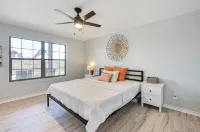 Charming 3-bedroom 3-bathroom house with WiFi, AC in fantastic Buchanan Dam