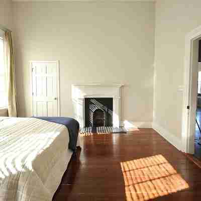 Macon's Historic Tatnall House Rooms