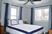 Lakeside Horizon - minutes to Lake Michigan Pere Marquette Beach & Muskegon Lake - 4-Star