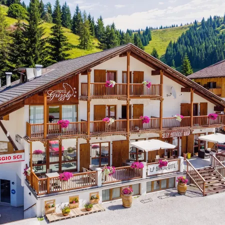 Hotel Grizzly "Ski-in Ski-out"