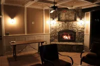 Auburn Cottage Pool House, Spa and Grounds G & Christmas Now Open 5 Day Min - 4-Star
