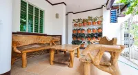 Mayon Backpackers Hostel