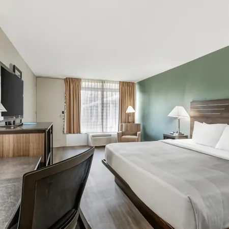 Quality Inn & Suites