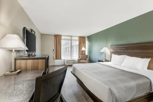 Quality Inn & Suites