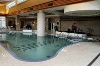 Seneca Niagara Resort & Casino - Pools