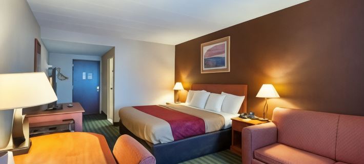 Quality Inn Near Pimlico Racetrack Các khách sạn ở Baltimore