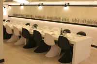 Pol & Grace Hotel - ที่มีที่จอดรถ