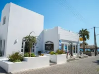 Makris Beach Hotel โรงแรมใกล้หาดคามารี