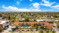 Quality Inn & Suites Airport - Cruise Port Hollywood - breakfast