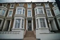 Comfotel Blu - Bed and Breakfasts