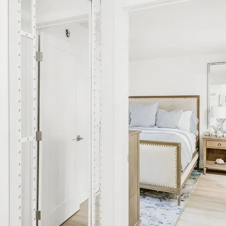 Moby House Aspen: A Curated Retreat w/ 2Br/2BA , Ajax Views in the Aspen Core