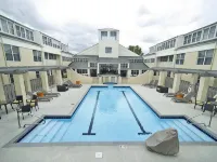 DoubleTree Suites by Hilton Huntsville South - Pools
