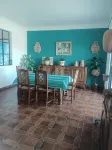 Apartment in villa in residential and quiet area, near the beach, center city and shops., - WiFi