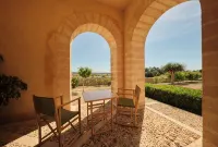 Hotel Rural Es Riquers - parking