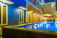 Front One Hotel Purwodadi