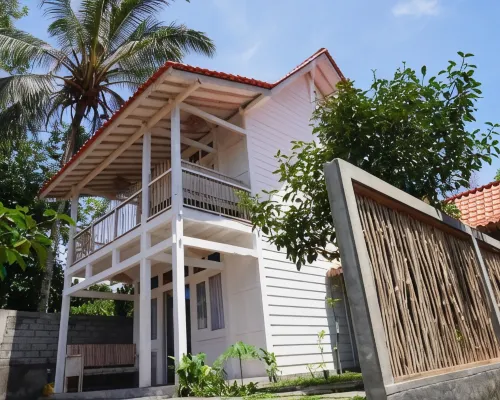 Purwa Ijen Hotel di Licin
