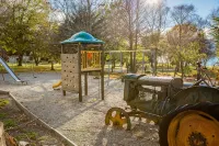 The Camp - Lake Hawea - Homestays