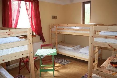 Hostel Flores - Nhà nghỉ
