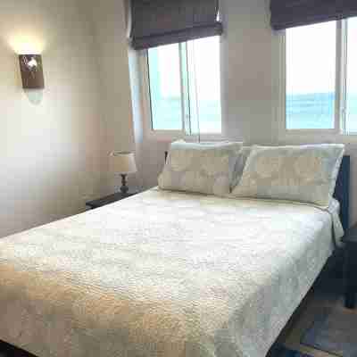 CASA CARIBE SEA LEVEL OCEANFRONT VILLA, Air Conditioning, Beautiful Views! Rooms