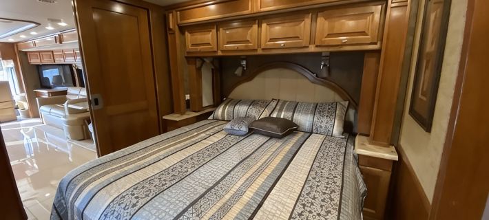 Enjoy Your Stay in Luxury at Grange for Psu Tailgate, or Our Private Lot w/Pool Hôtels à&nbsp;: Comte de Centre