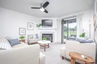 Awesome Newly Updated in Gated PT Royale. 1ST FL  2 Br 2 BA Condo. Golf Discount - 4-Star