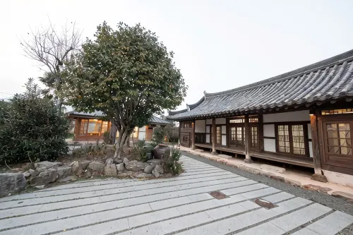 Gwangyang Inseori Park - 膳食民宿
